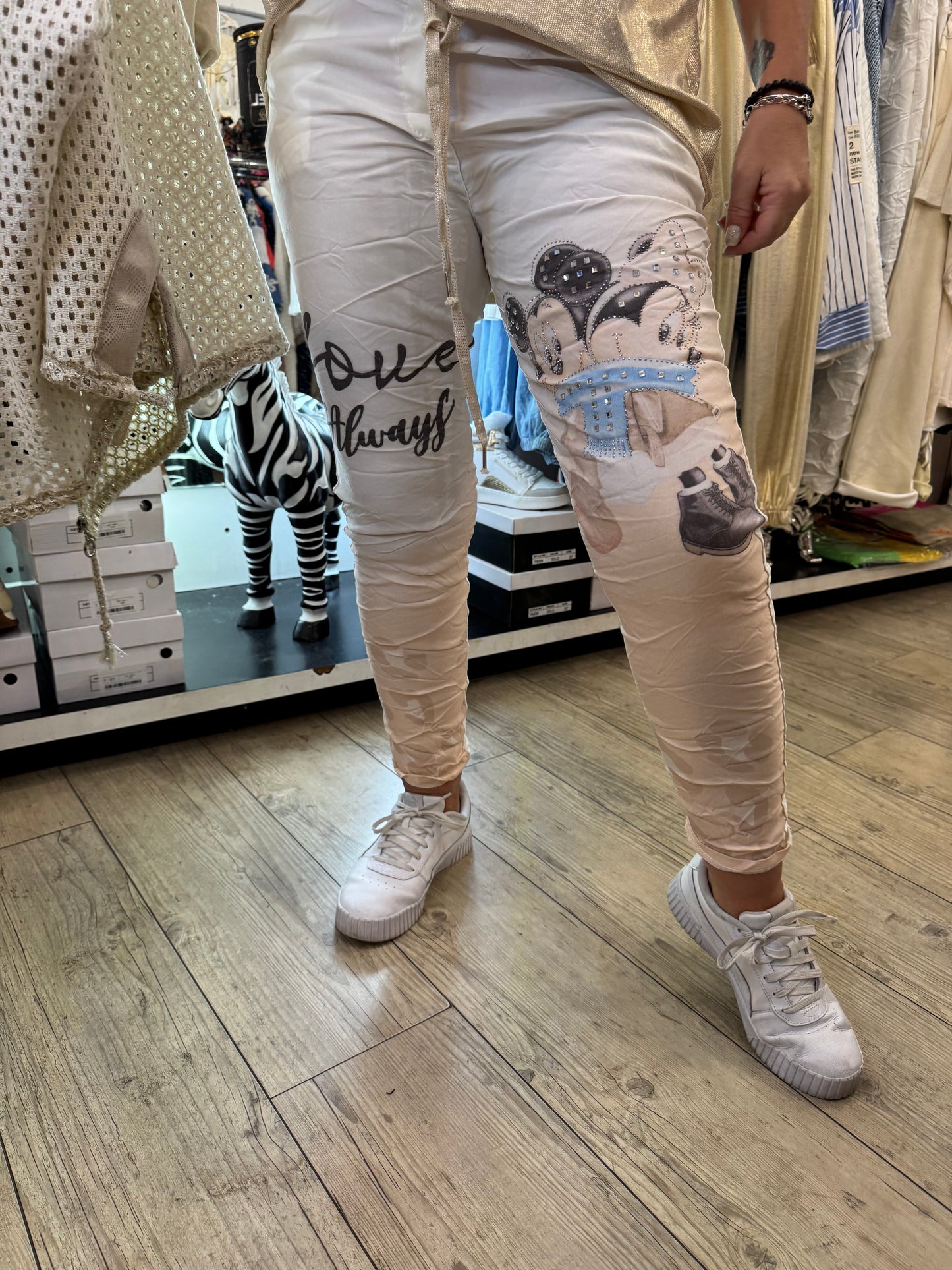 Pantalon Mickey beige