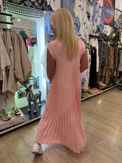 Robe plissée rose